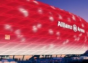 Uzi重要时刻比赛规则变更，DWG带队取胜！全场沸腾不已