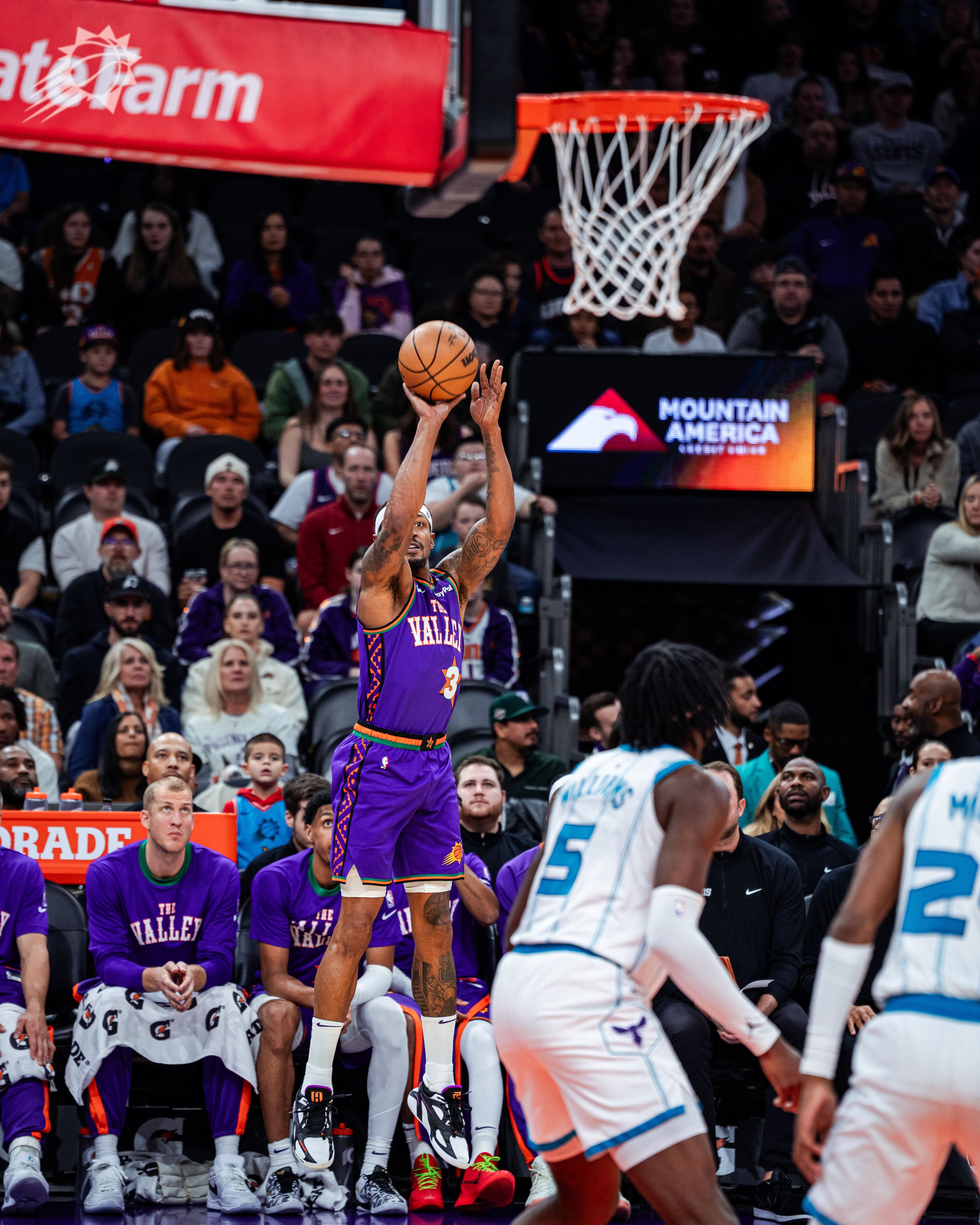 黄蜂惊艳全场，莫兰特助攻爆棚，关键时刻神级表现逆转取胜！的简单介绍